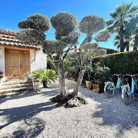 Et A 50 M Piscine Proche Centre Villa *